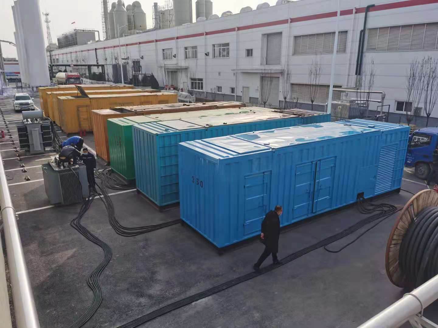 罗定发电机出租-两相发电机与三相发电机有何区别?