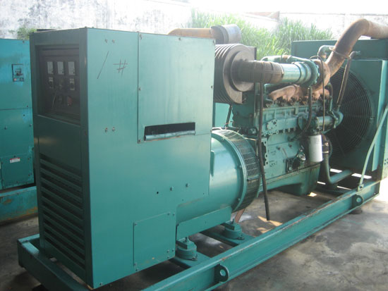 罗定租赁发电机-康明斯发电机组工作频率低原因