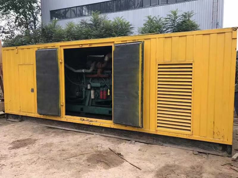 罗定柴油发电机组滤清器内充满机油但压力不足如何进行故障排查？