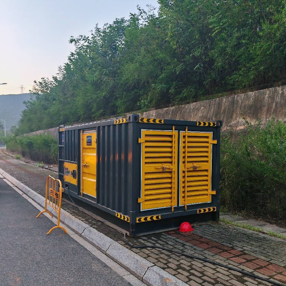 罗定如何根据负载情况选择合适容量的变压器？