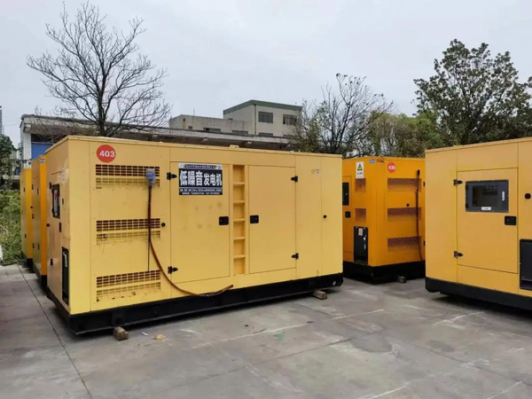 罗定干式空气滤清器和湿式空气滤清器有什么区别？