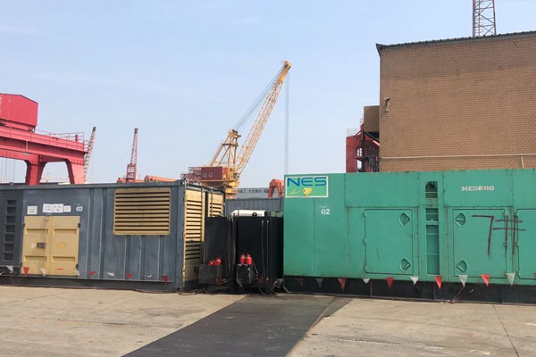 罗定发电机出租空气滤清器的清洁频率是多少？